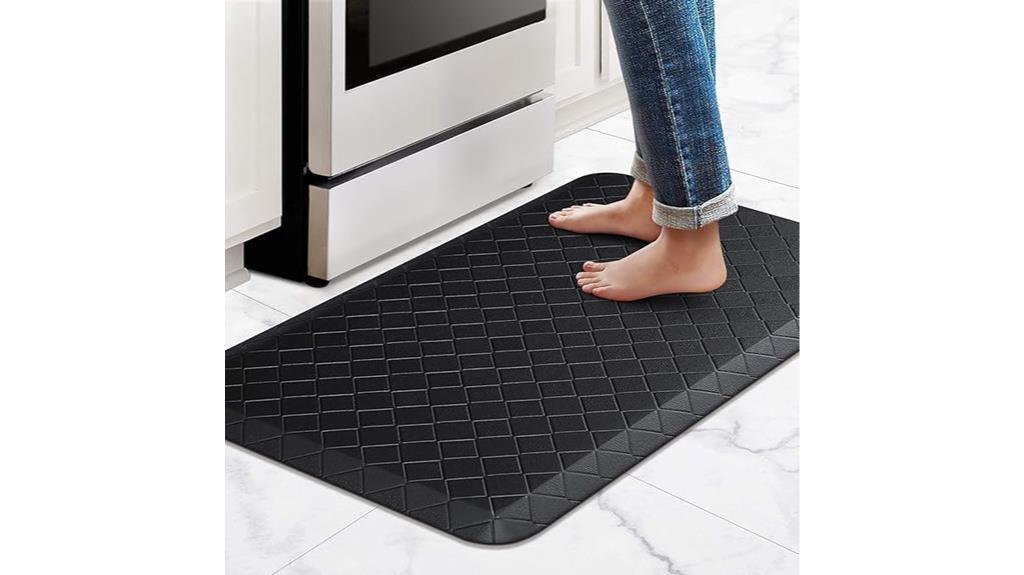 comfortable cushioned black mat