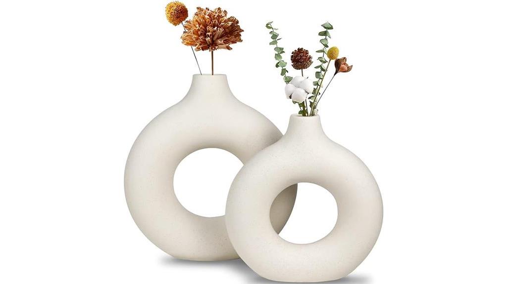 minimalist decor ceramic vases