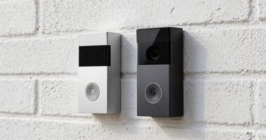 wired versus battery doorbells