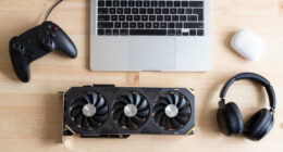 RTX 5090 and M4 MacBook Air: Can It Game?