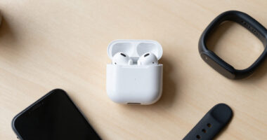 12 Best Student-Friendly Wireless Earbuds in 2026