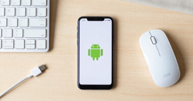 I'm Switching My Phone From Android To Linux